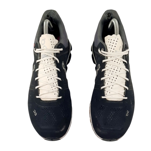 On Running Cloudflow Women's Running Shoes Black / White Size 9.5 - Picture 3 of 6